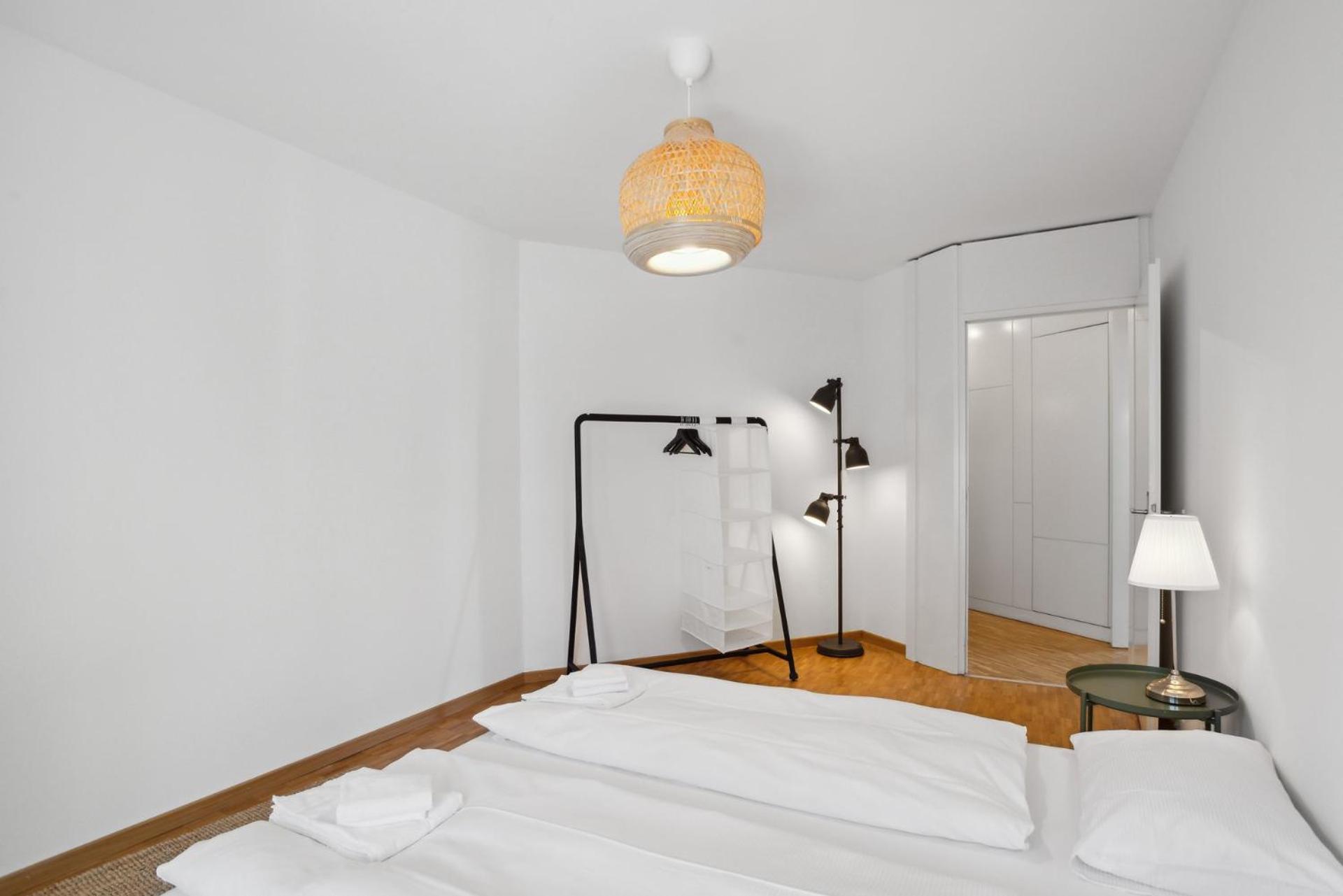 Spacious Central Apartments Hoting Цюрих Экстерьер фото