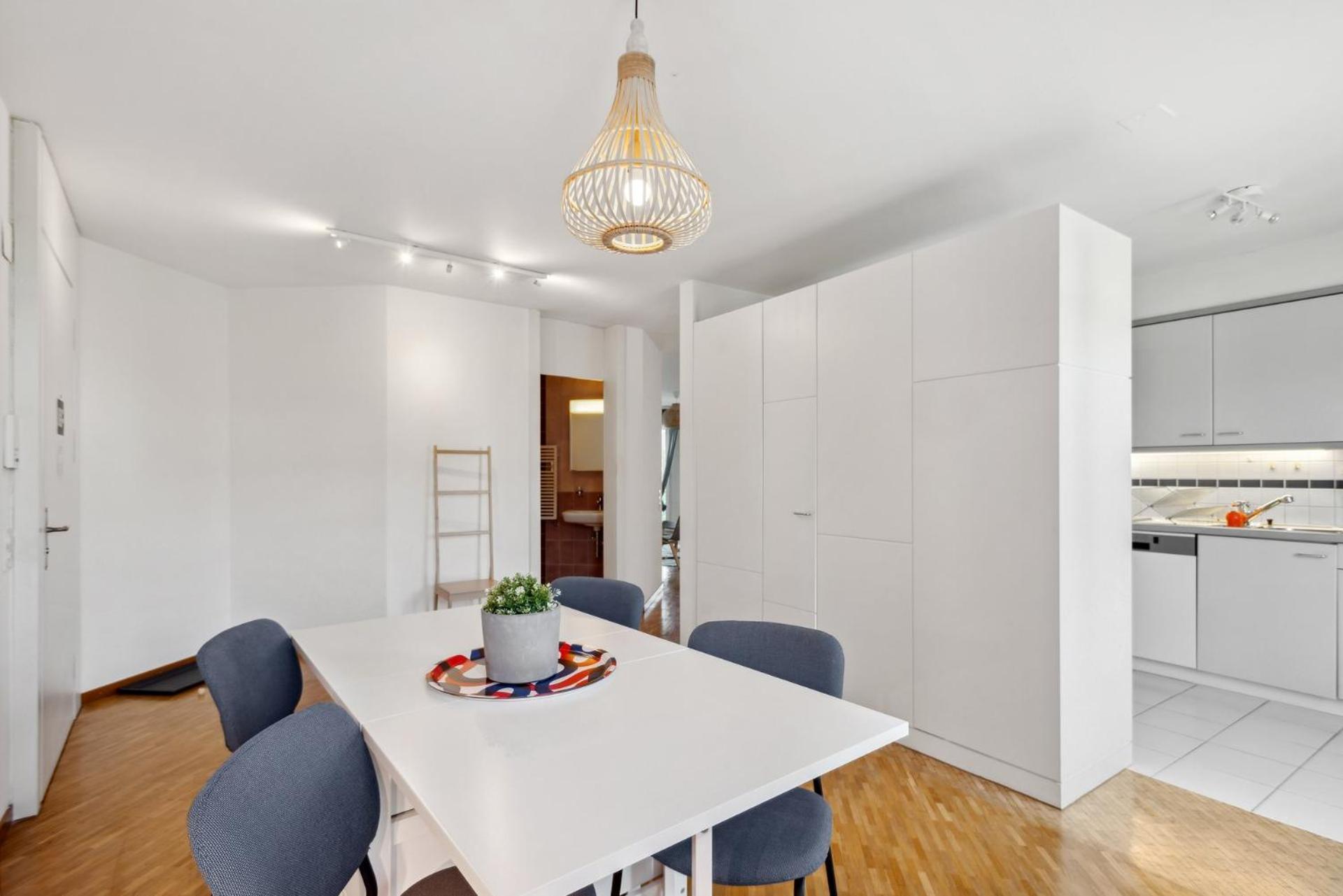 Spacious Central Apartments Hoting Цюрих Экстерьер фото
